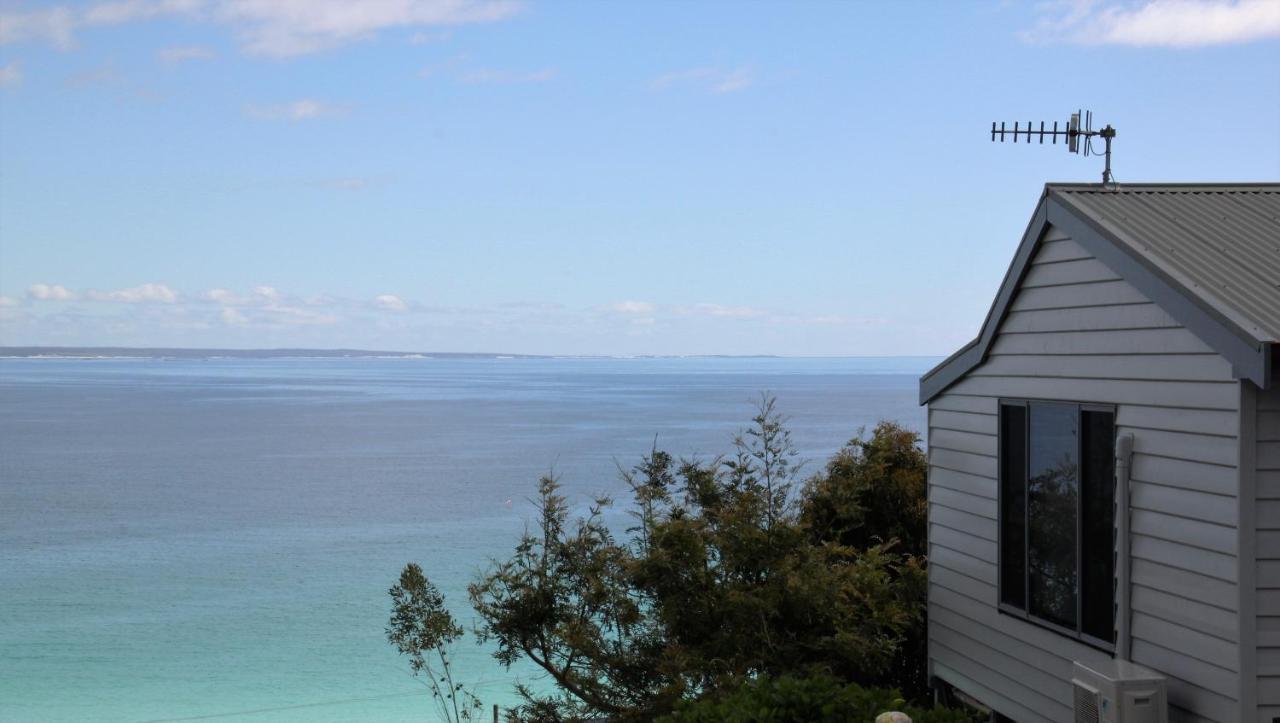Sea Eagle Cottage Amazing Views Of Bay Of Fires Binalong Bay Bagian luar foto