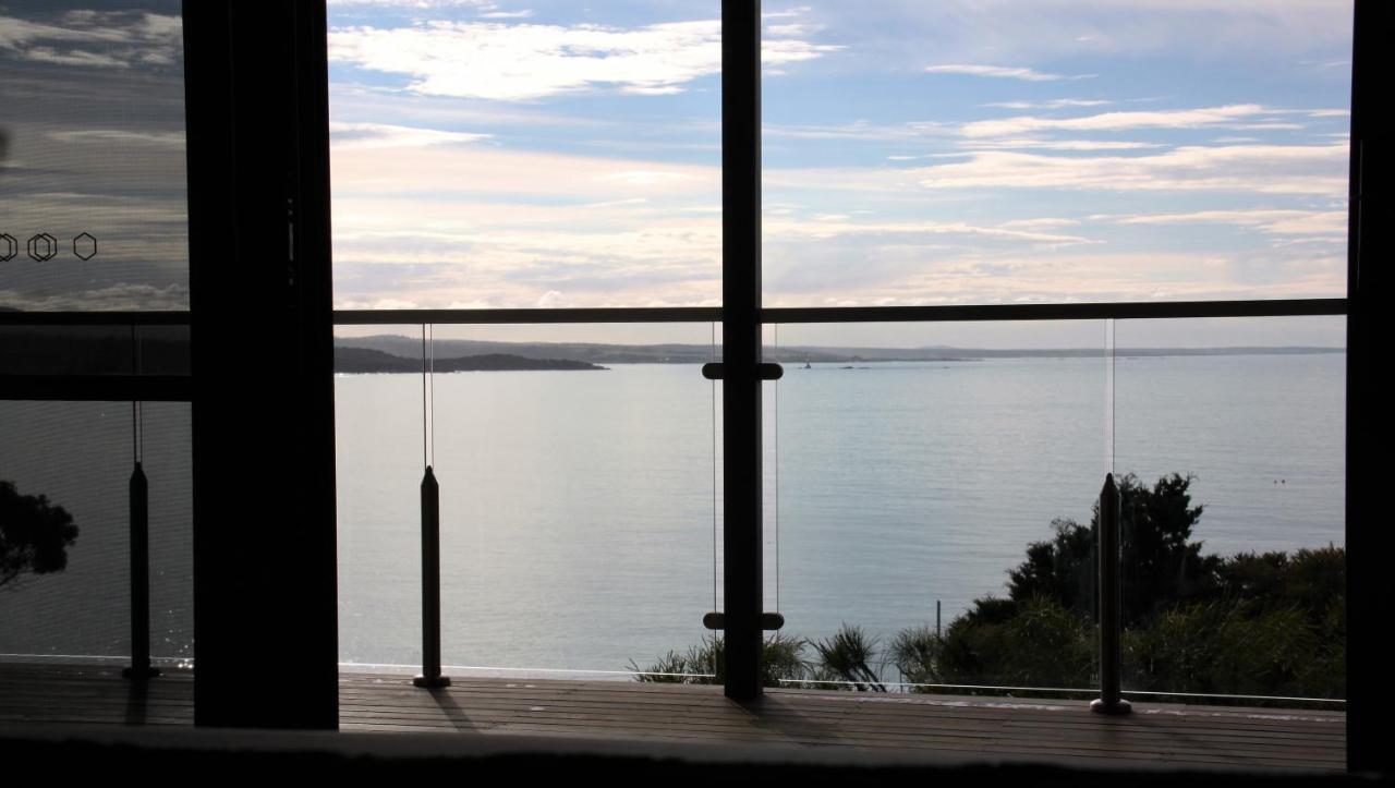 Sea Eagle Cottage Amazing Views Of Bay Of Fires Binalong Bay Bagian luar foto