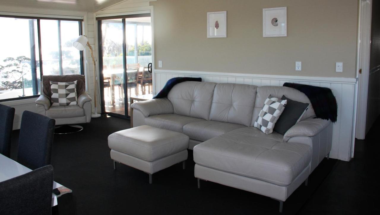 Sea Eagle Cottage Amazing Views Of Bay Of Fires Binalong Bay Bagian luar foto