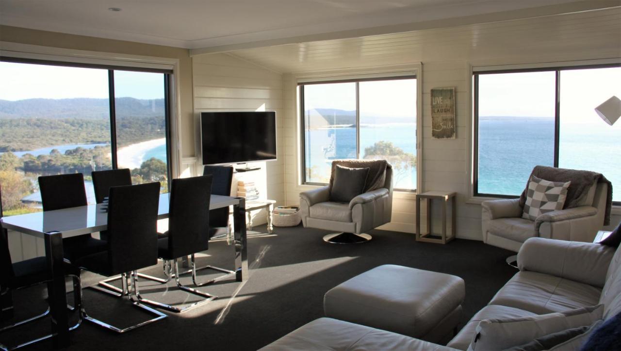 Sea Eagle Cottage Amazing Views Of Bay Of Fires Binalong Bay Bagian luar foto
