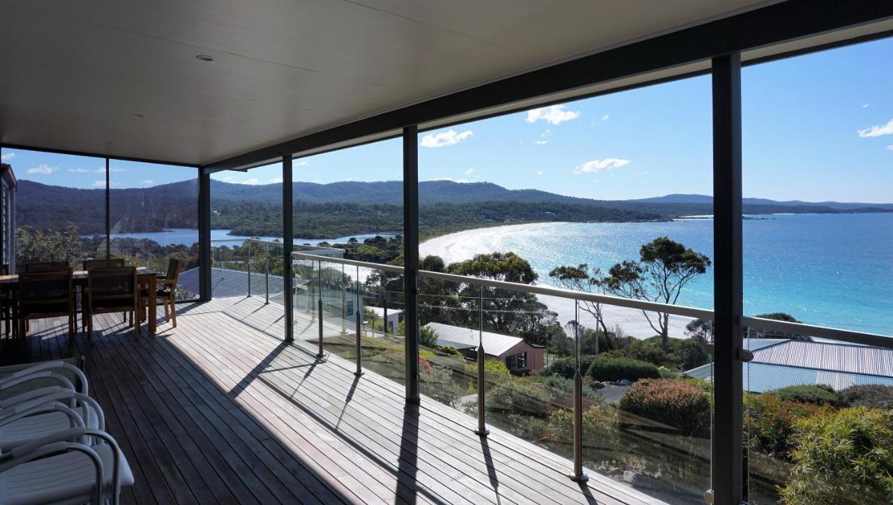 Sea Eagle Cottage Amazing Views Of Bay Of Fires Binalong Bay Bagian luar foto