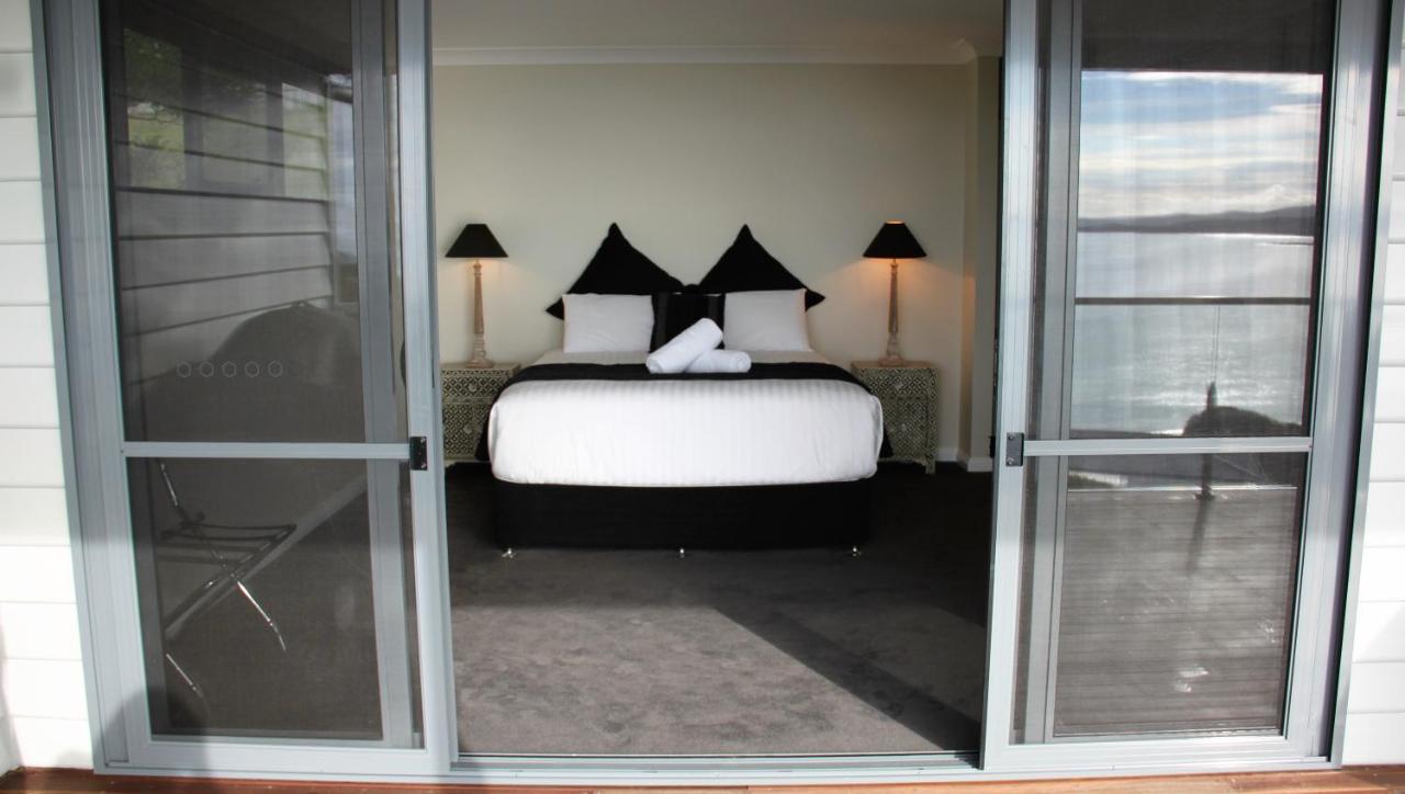 Sea Eagle Cottage Amazing Views Of Bay Of Fires Binalong Bay Bagian luar foto